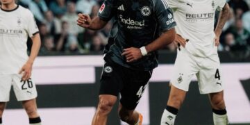 10 gollü çılgın düello! Milli yıldız hem attı hem attırdı