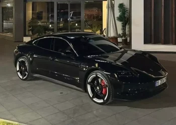 Lüks Araçla Ölümden Dönen İş İnsanı Marka Şoku Yaşadı