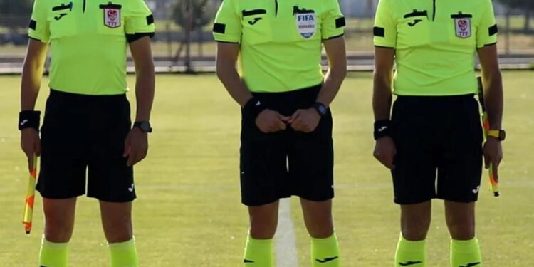 3. Lig’de Altay – Eskişehirspor maçı öncesi skandal! Hakem bıçaklandı