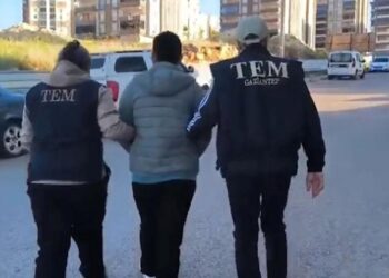 30 ilde FETÖ operasyonu: 64 tutuklama