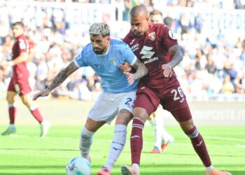 6 gollü nefes kesen düello! Tarihi geri dönüşe 90+13’te engel oldular