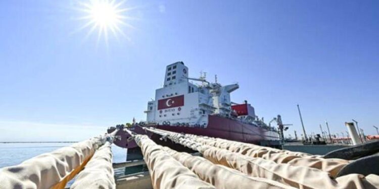 ABD’de peş peşe 2 anlaşma! Bakan Bayraktar imzaların atıldığını duyurdu