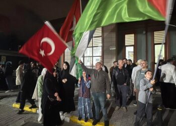 Aktivistlerinden bazıları Adli Tıp Kurumundan ayrılmaya başladı