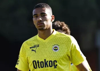 Alexander Djiku’dan Fener’in Rakibine Şok Mesaj: Beni Alın