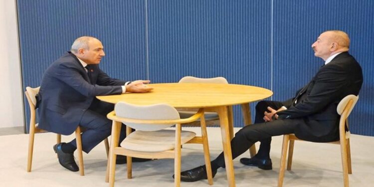 Aliyev ve Paşinyan bir arada… Danimarka’da önemli görüşme!