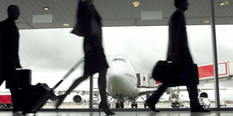 Almanya’da dron alarmı: Münih Havalimanı kapatıldı!