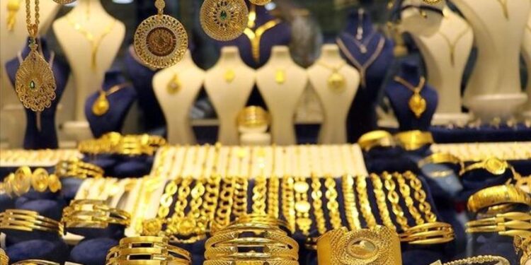 Altın, haftayı hareketli kapattı! İşte son fiyatlar…