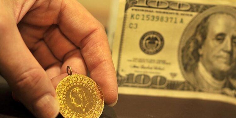 Altın ve dolarda olağan dışı fiyatlamalar: ‘Piyasa oyunu’ uyarısı!