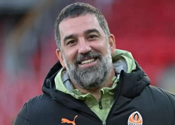 Shakhtar, Arda Turan’la Sürprize Kapıyı Kapattı