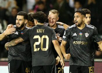 Avrupa devini sahaya gömdüler! Türk takımı durdurulamıyor