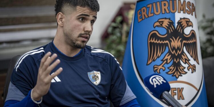 Avrupa devlerinin takip ettiği 1. Lig yıldızı hayalindeki takımı açıkladı