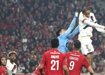 Avrupa’da Berke Özer fırtınası! Roma’dan sonra PSG’ye de saç baş yoldurdu