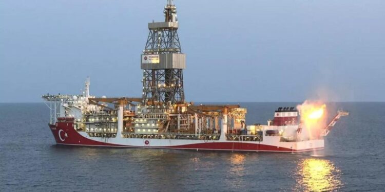 Bakan Bayraktar duyurdu! 16 milyon hanenin gazını karşılayacak!