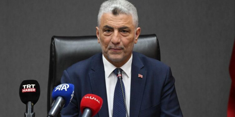 Bakan Bolat: Zulmün karşısında susmayan bu yürekler, imanın ve kardeşliğin dirilişidir