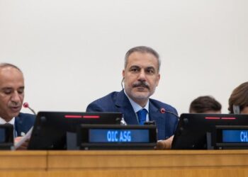 Bakan Fidan’dan dünyaya çağrı: İsrail’i ifşa etmeliyiz!