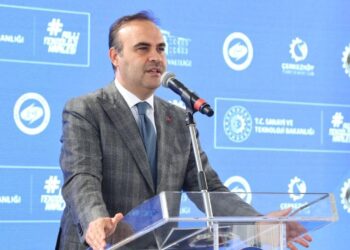 Bakan Kacır: OSB’lerde yatırım alanlarına rekor başvuru