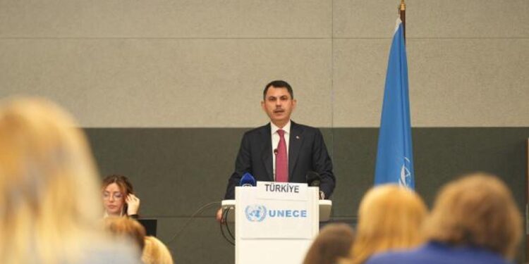 Bakan Kurum: 500 bin sosyal konut projesi başlatıldı!