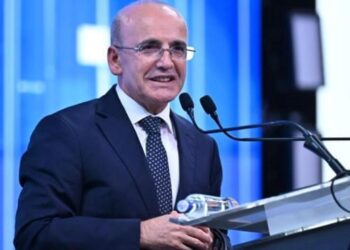 Bakan Şimşek duyurdu: Vergide yeni düzenleme! Çok kazanan çok ödeyecek!