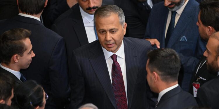 Bakan Yerlikaya açıkladı! Bakanlıktan yeni radar uygulaması! Vatandaşlara müjde