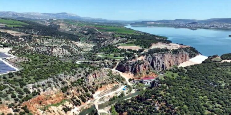 Bakan Yumaklı: Dev bir yatırımı Kahramanmaraş’ımıza kazandıracağız
