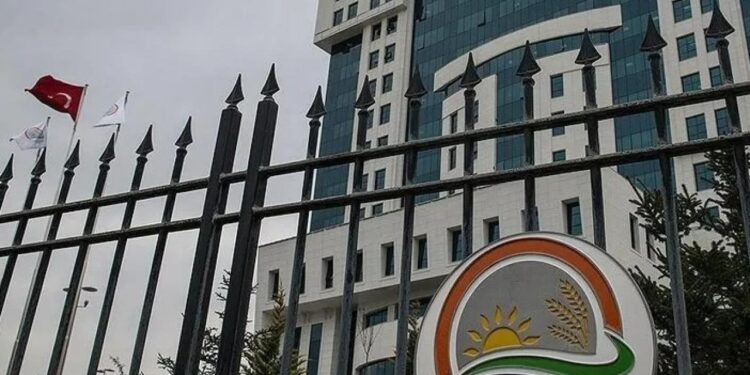 Bakanlık kontrolüne tabi ürünlerin ülkeye girişine ilişkin düzenleme yapıldı