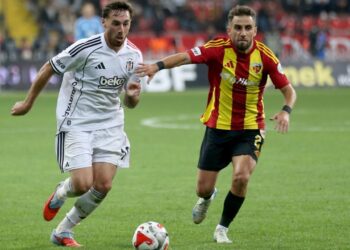Beşiktaş’ın yıldızından öz eleştiri! ‘Benim seviyemdeki bir oyuncu yapamaz’