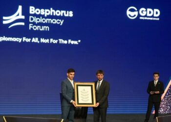 Bosphorus Diplomasi Forumu başladı: Gençler diplomasi deneyimi yaşıyor