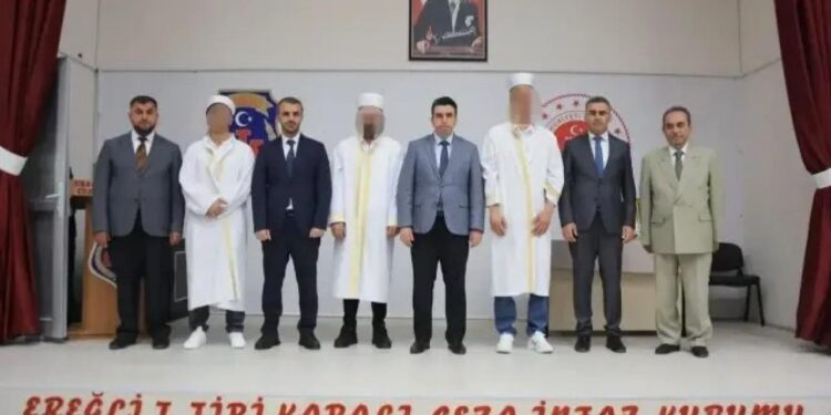 Cezaevinde hafız oldular: Üç hükümlü için icazet töreni yapıldı