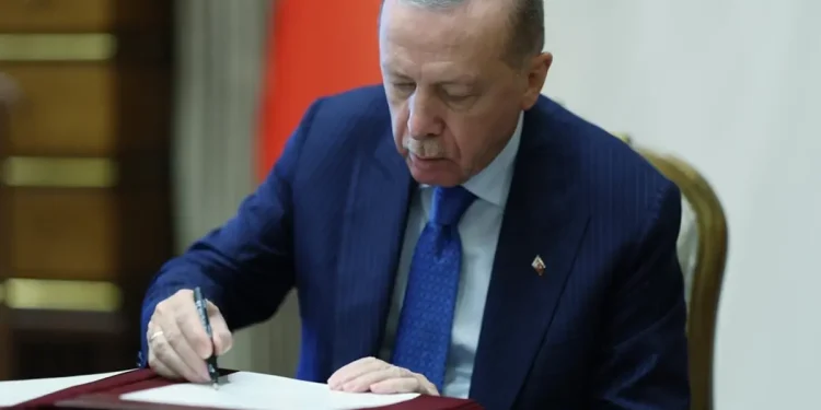 Kabinede Değişim: 5 Bakanlıkta Yeni Atamalar