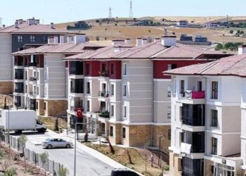 Dar gelirliler nefes alacak! Konutta yüzyılın hamlesi! 1,7 milyon aile ev sahibi oldu