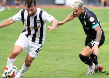 Deplasmanda gol yağdırıp liderlik koltuğuna oturdular!