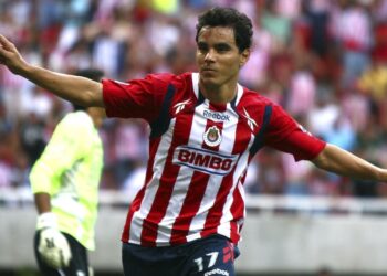 Dünyaca ünlü futbolcu çocuk istismarından gözaltına alındı