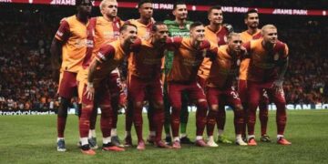 Efsane isimden sert eleştiri: O kadar para harcandı ama Frankfurt 5 attı