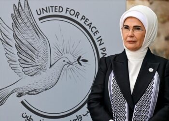 Emine Erdoğan, katıldığı programlarda Filistin’de yaşanan zulme dikkati çekti