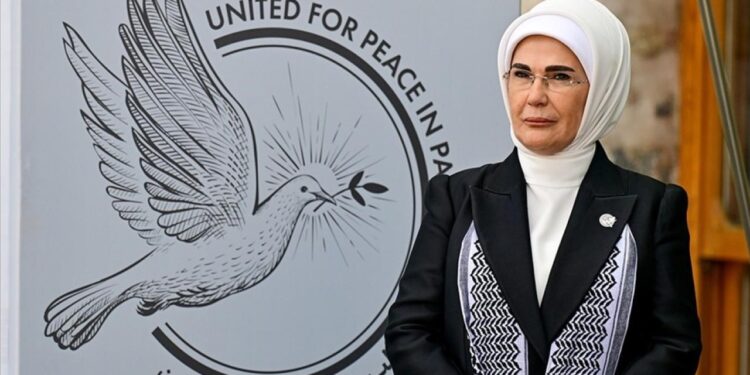 Emine Erdoğan, katıldığı programlarda Filistin’de yaşanan zulme dikkati çekti