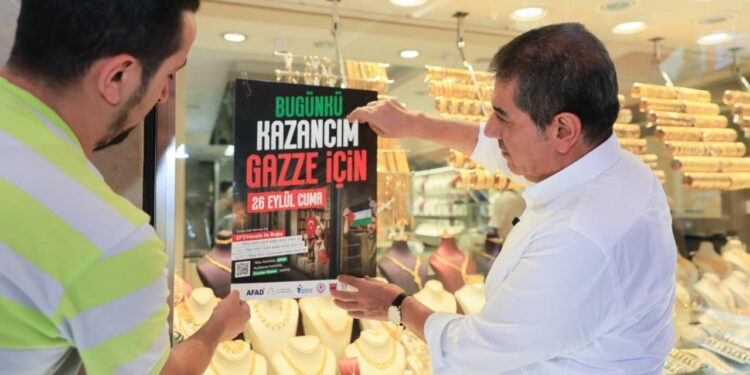 Esenlerli esnaf ve vatandaşlardan Gazze dayanışması