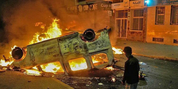 Fas’ta polis güçleri göstericilere ateş açtı! 2 kişi hayatını kaybetti