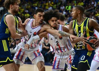 Fenerbahçe Beko ilk mağlubiyetini yaşadı!