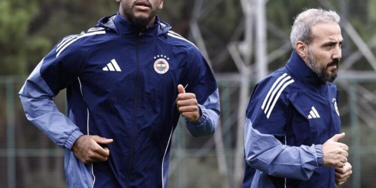 Fenerbahçe’de Jhon Duran haftalar sonra geri döndü