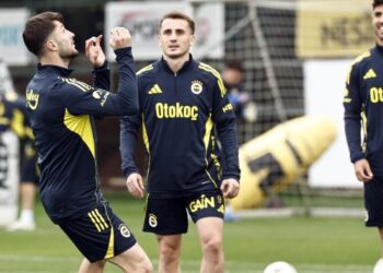 Fenerbahçe’de Nice maçı için taktik çalıştı
