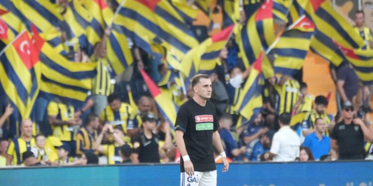 Fenerbahçe’den taraftarlarına Antalyaspor maçı çağrısı