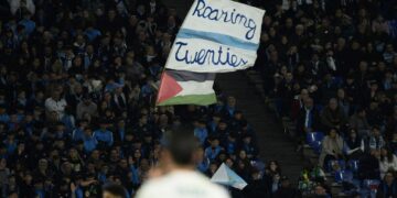 Filistinli futbolcu Gazze’de yardım beklerken İsrail saldırısında şehit oldu