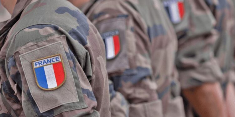 Fransız General astlarına emri verdi: “Her an hazır olun, gerekirse bu gece bile”