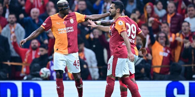 Galatasaray’ın yıldızı 1 puandan mutlu!