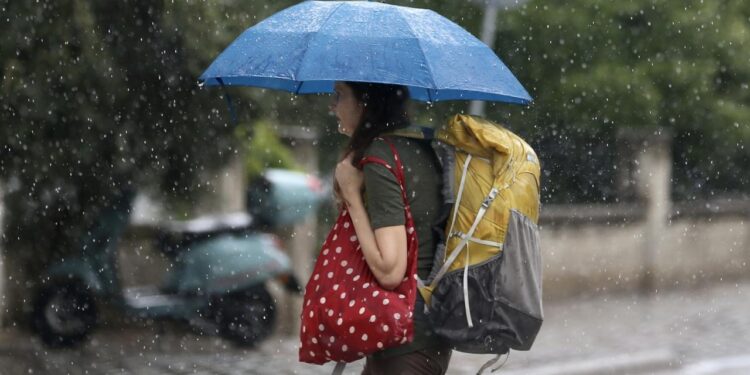 Hafta sonu plan yapanlar dikkat! İstanbul dahil birçok ilde sağanak bekleniyor