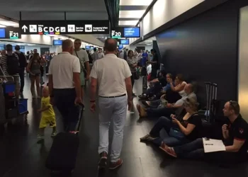 Havalimanlarında Kriz: Uçaklar Yere İndiriliyor