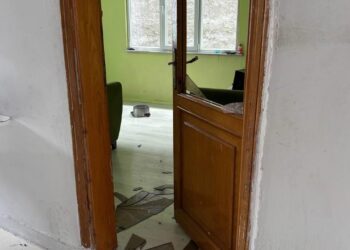 Hırsız nöbetinde film gibi olay! Suçsuz 6 kişiyi dövdüler, haneye tecavüz ettiler