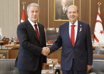 Hulusi Akar’dan Cumhurbaşkanı Tatar’a ziyaret