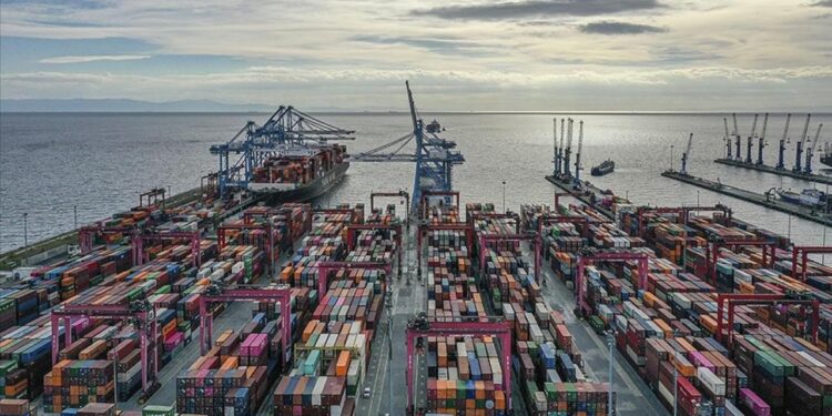 İhracatçılar ve faiz hassasiyeti olan firmalara yönelik yeni destek paketleri geliyor