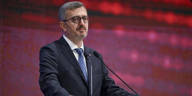 İletişim Başkanı Duran’dan Gazze’de şehit olan gazeteci için başsağlığı mesajı